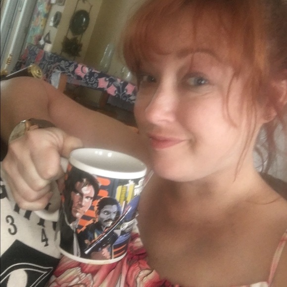 Meet your Posher, Erin - Picture 2 of 4